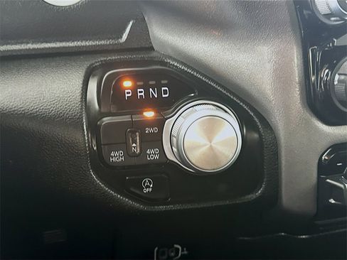 Used 2024 RAM 1500 Laramie image 16