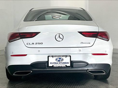 Used 2023 Mercedes-Benz CLA 250 4MATIC image 4