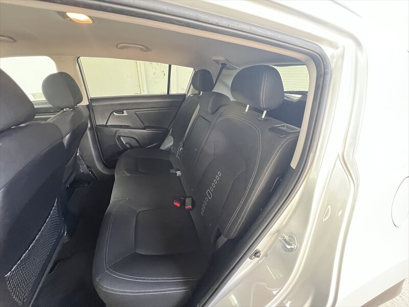 Used 2011 Kia Sportage EX AWD/4WD image 19