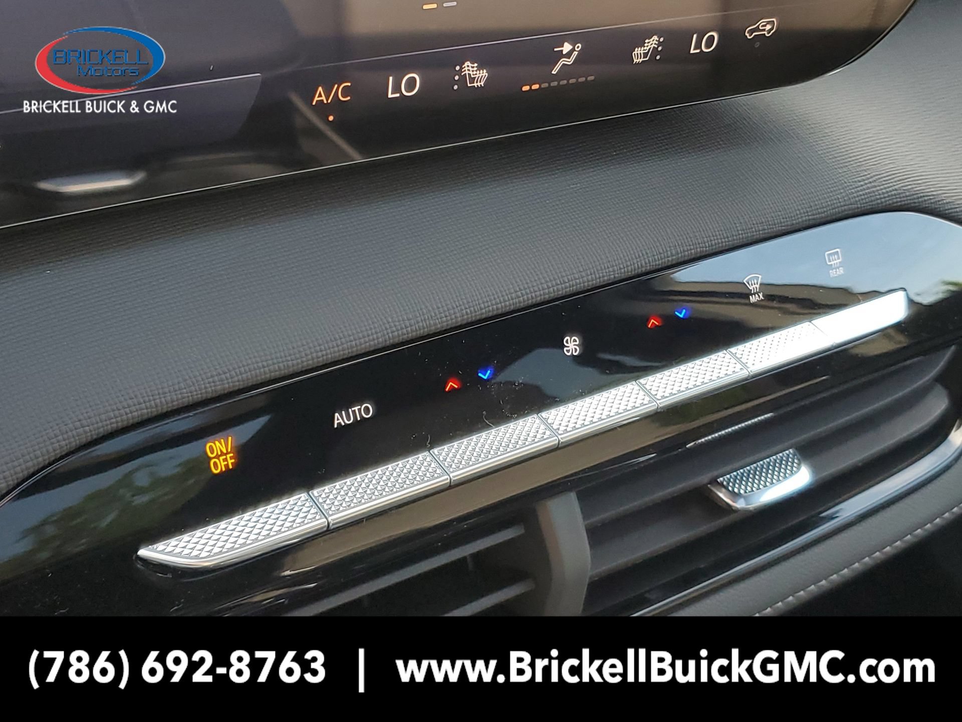 New 2026 Buick Enclave Sport Touring w/ Power Package FWD image 30