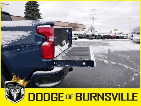 Used 2022 Chevrolet Silverado 1500 RST image 13