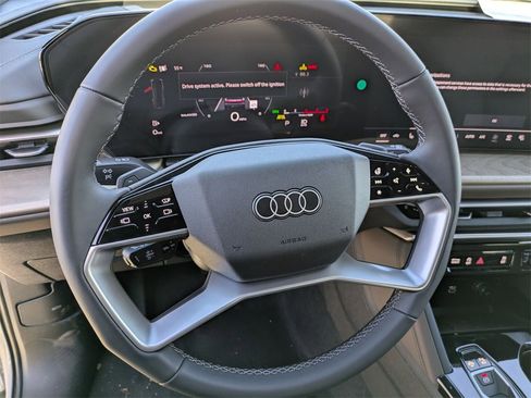 New 2025 Audi Q5 2.0T Premium Plus image 17