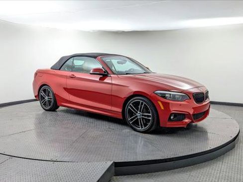 Used 2020 BMW 230i Convertible w/ M Sport Package image 34