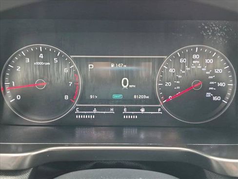 Used 2023 Kia Sorento LX FWD image 11