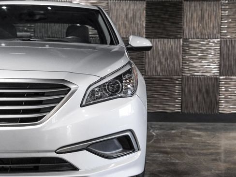 Used 2016 Hyundai Sonata SE FWD image 51