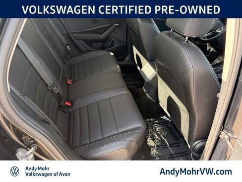 Used 2024 Volkswagen Jetta SE FWD image 18