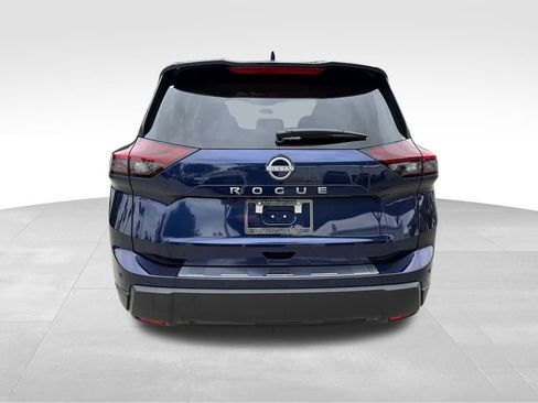 Certified 2026 Nissan Rogue SV w/ Cold Weather Package image 7