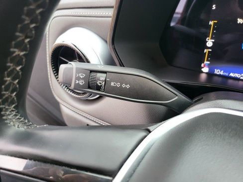 Used 2023 Chevrolet Colorado LT w/ LT Convenience Package III image 22