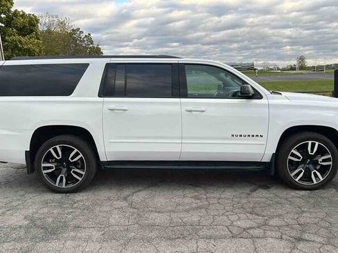 Used 2019 Chevrolet Suburban Premier image 1