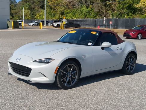 Used 2018 MAZDA MX-5 Miata Grand Touring image 10