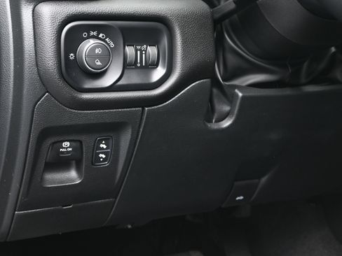 Used 2025 RAM 1500 Lone Star AWD/4WD image 23