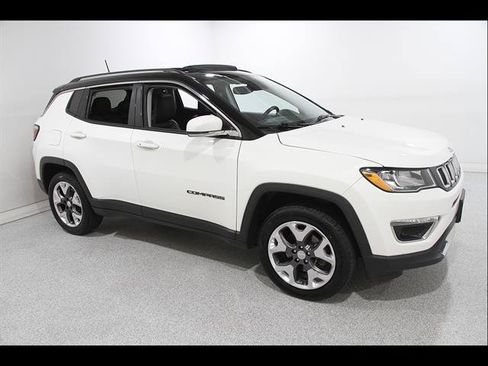 Used 2019 Jeep Compass Limited AWD/4WD image 1