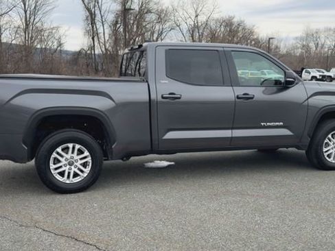 Used 2023 Toyota Tundra SR5 w/ SR5 Premium Package AWD/4WD image 8