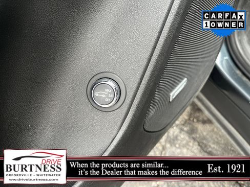 Used 2020 Chevrolet Blazer Premier w/ Driver Confidence II Package image 17