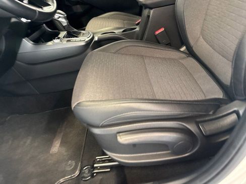 Used 2021 Kia Seltos S AWD/4WD image 16