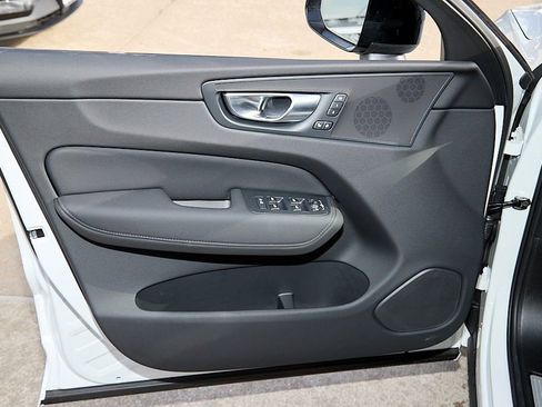 New 2026 Volvo XC60 B5 Plus w/ Climate Package image 10