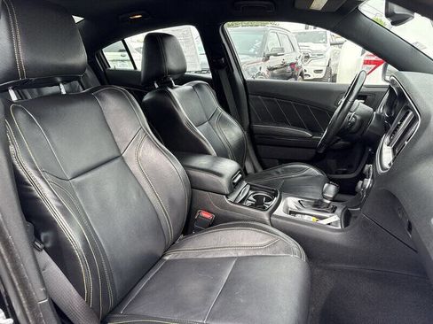 Used 2019 Dodge Charger R/T w/ Driver Confidence Group RWD image 21