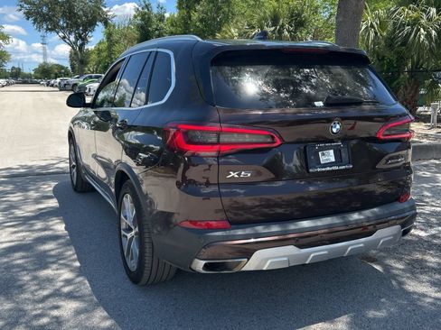 Used 2019 BMW X5 xDrive40i w/ Premium Package 2 AWD/4WD image 3
