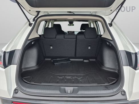 Certified 2024 Honda HR-V LX image 27