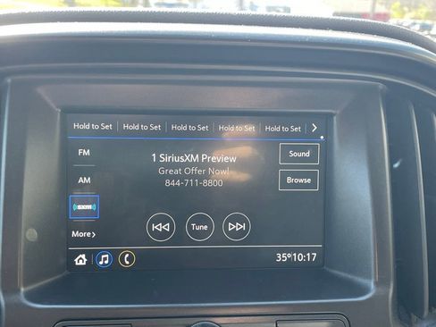 Certified 2022 Chevrolet Colorado W/T w/ Custom Special Edition image 39