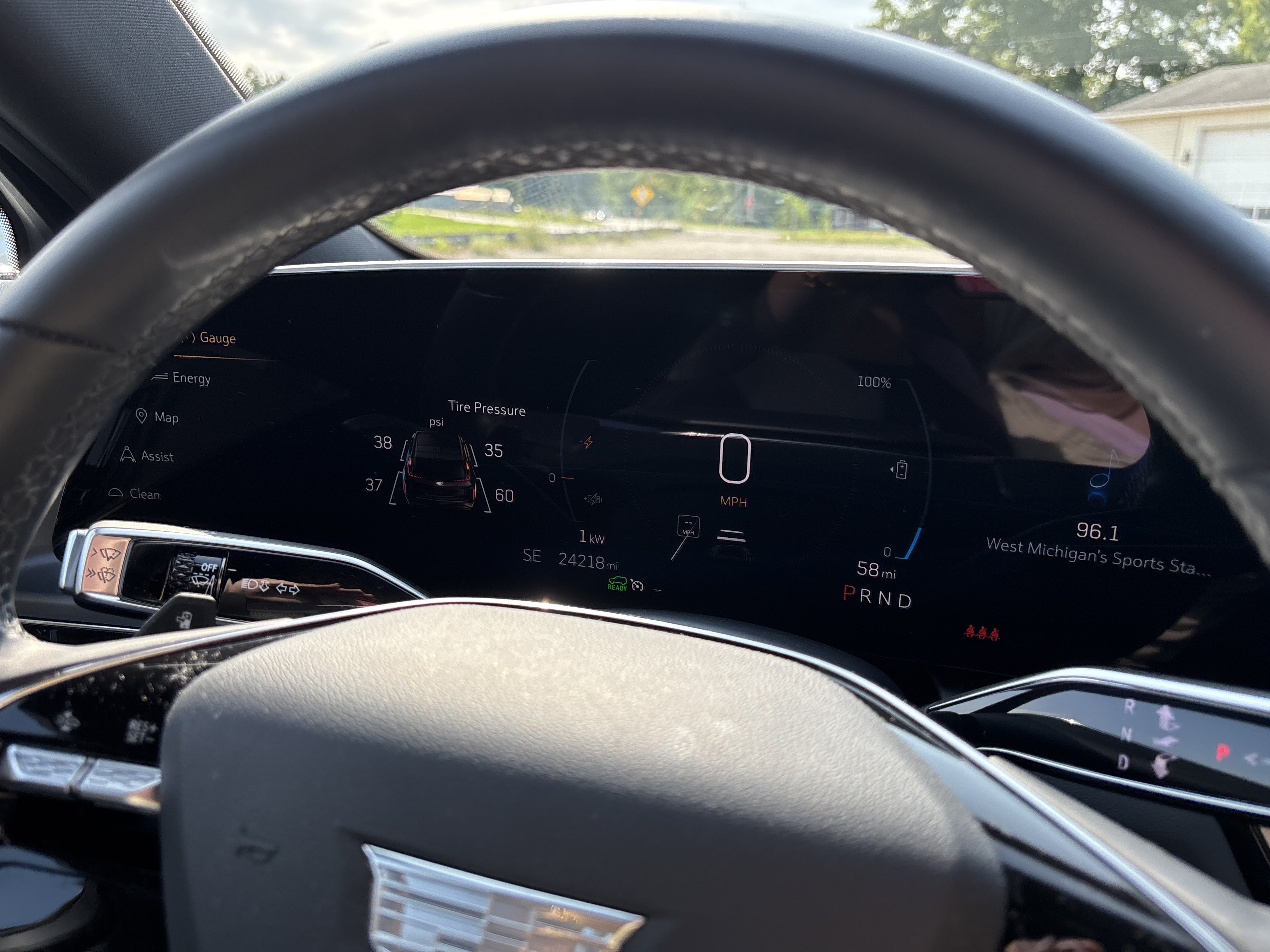 Used 2024 Cadillac Lyriq Tech AWD/4WD image 29