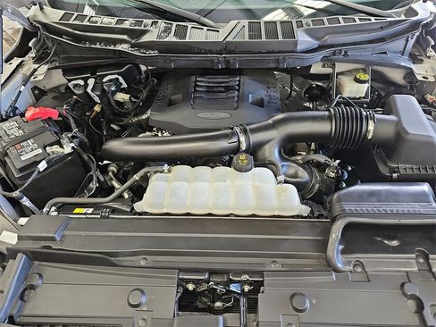 Used 2023 Ford F150 XLT image 28