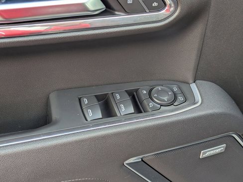 Used 2025 GMC Sierra 1500 SLT w/ SLT Premium Plus Package image 25