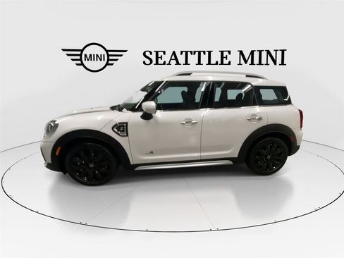 Certified 2024 MINI Cooper Countryman S w/ Signature Upholstery Package AWD/4WD image 6