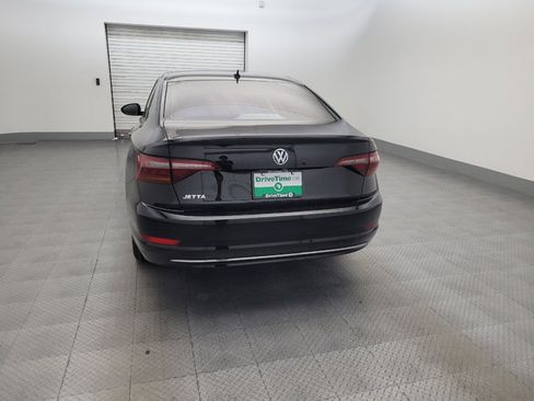 Used 2019 Volkswagen Jetta SE FWD image 6