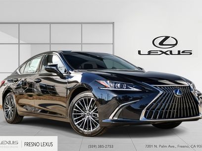 New 2025 Lexus ES 300h w/ Premium Package