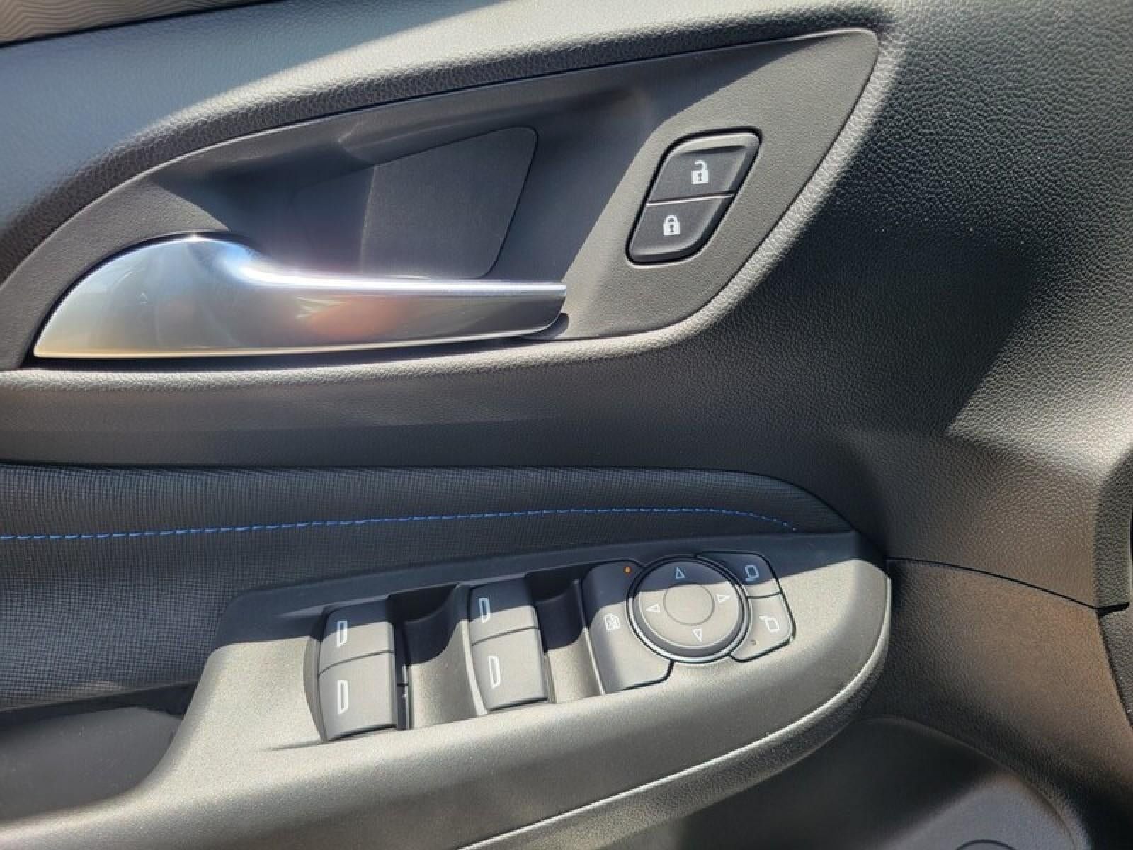 New 2026 Buick Envista Sport Touring w/ Convenience I Package FWD image 15