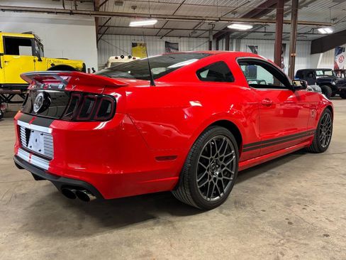 Used 2013 Ford Mustang Shelby GT500 RWD image 6