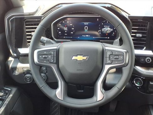 New 2026 Chevrolet Silverado 1500 LT w/ Z71 Off-Road Package AWD/4WD image 21