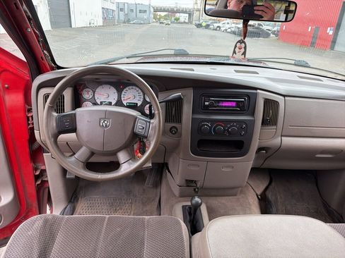 Used 2005 Dodge Ram 2500 Truck SLT w/ Quad Cab Big Horn Value Group image 11