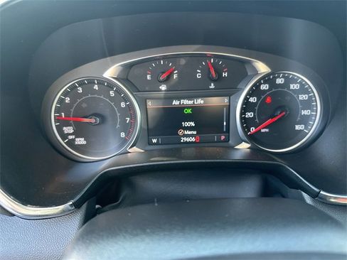 Used 2025 Chevrolet Blazer LT image 10