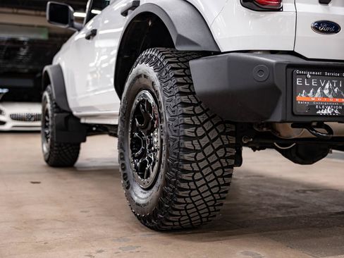 Used 2023 Ford Bronco Wildtrak AWD/4WD image 33