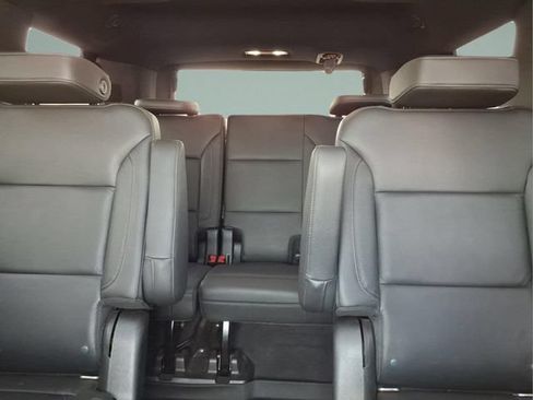 Used 2021 Chevrolet Tahoe LT AWD/4WD image 16