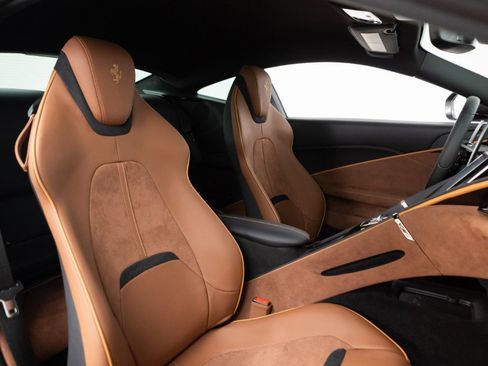 Certified 2024 Ferrari Roma image 53