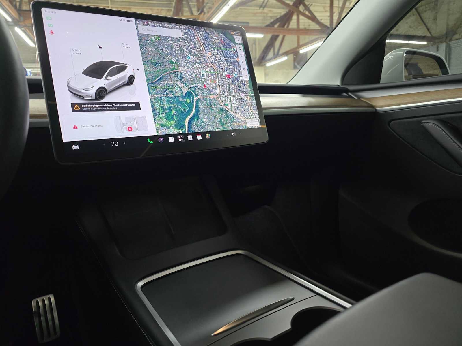 Used 2024 Tesla Model Y Performance AWD/4WD image 31
