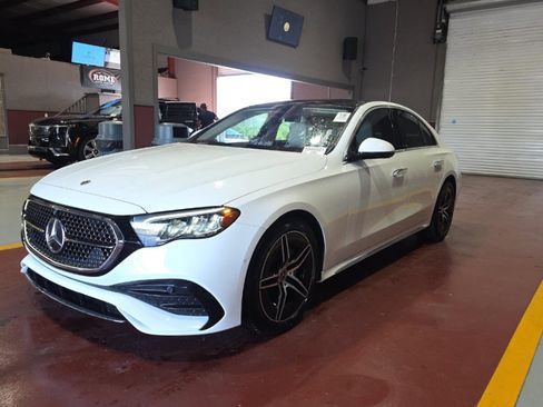 Used 2024 Mercedes-Benz E 350 4MATIC Sedan w/ Winter Package image 3