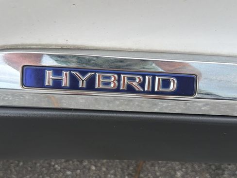 Used 2015 Lexus RX 450h FWD image 11