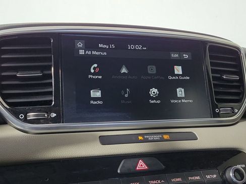 Used 2022 Kia Sportage EX FWD image 19