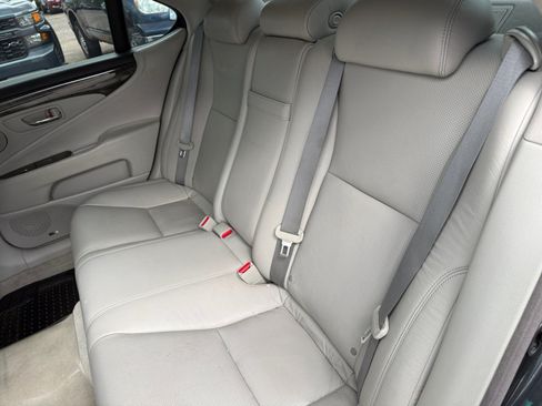 Used 2010 Lexus LS 460 AWD image 17