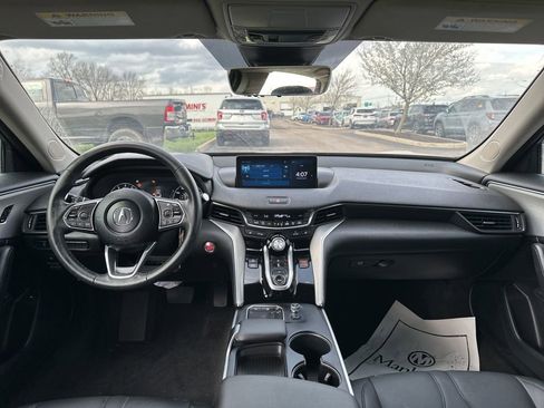 Used 2023 Acura TLX image 18