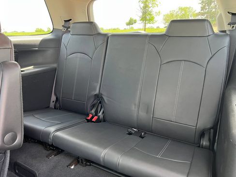 Used 2016 GMC Acadia SLT w/ Premium Edition FWD image 5