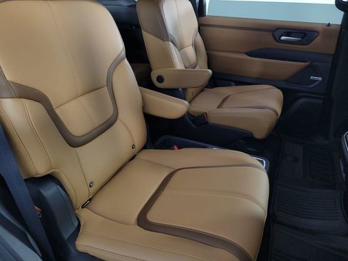 Used 2025 Nissan Armada SL w/ Captain's Chari Seat Package image 14