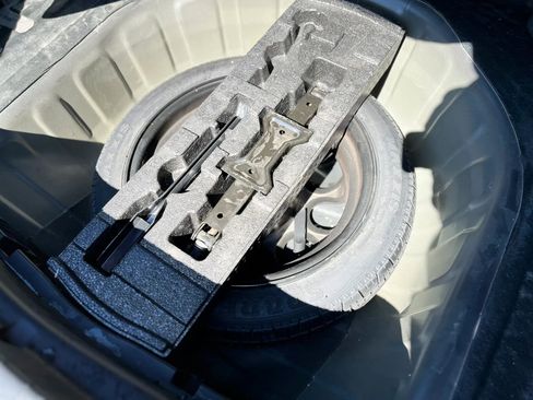 Used 2018 Nissan Altima 2.5 SL FWD image 23