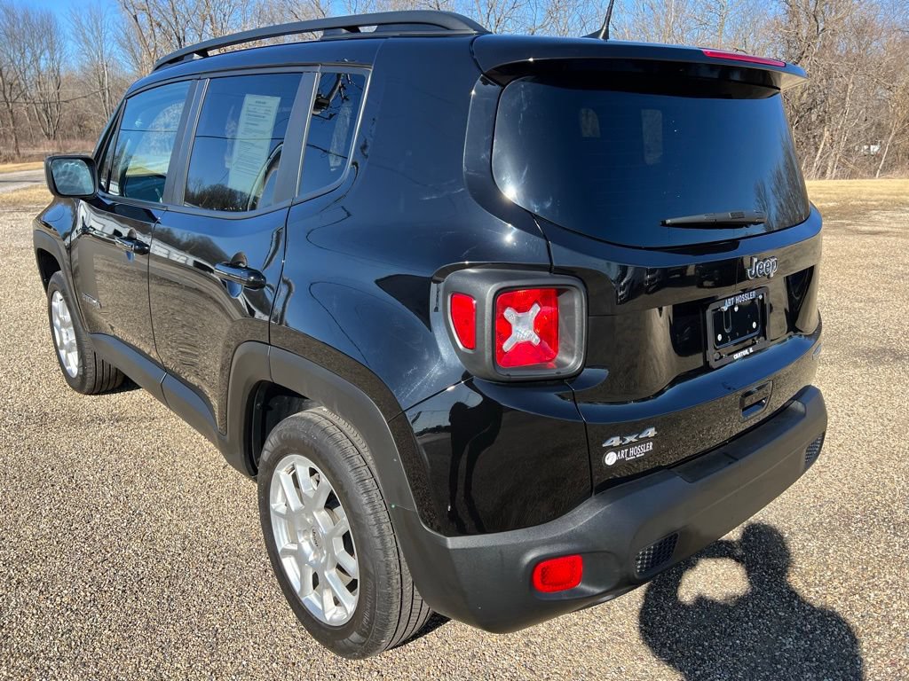 Used 2022 Jeep Renegade Latitude AWD/4WD image 3