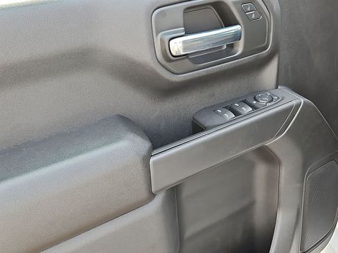 Used 2026 Chevrolet Silverado 1500 Custom AWD/4WD image 28