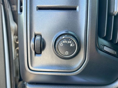 Used 2015 Chevrolet Silverado 1500 W/T w/ WT Fleet Convenience Package RWD image 12